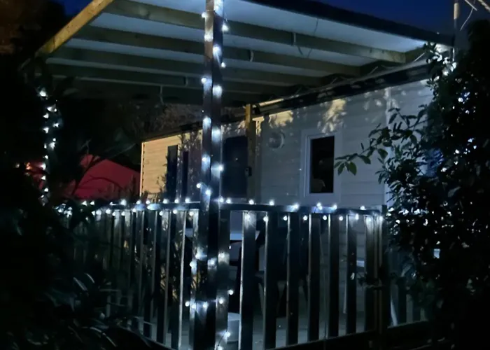Mobil-Home Au Pied Du Luberon