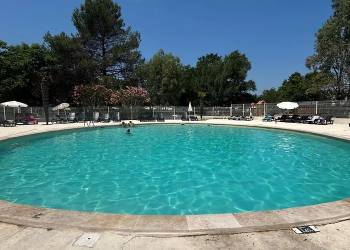 Mobil-Home Au Pied Du Luberon