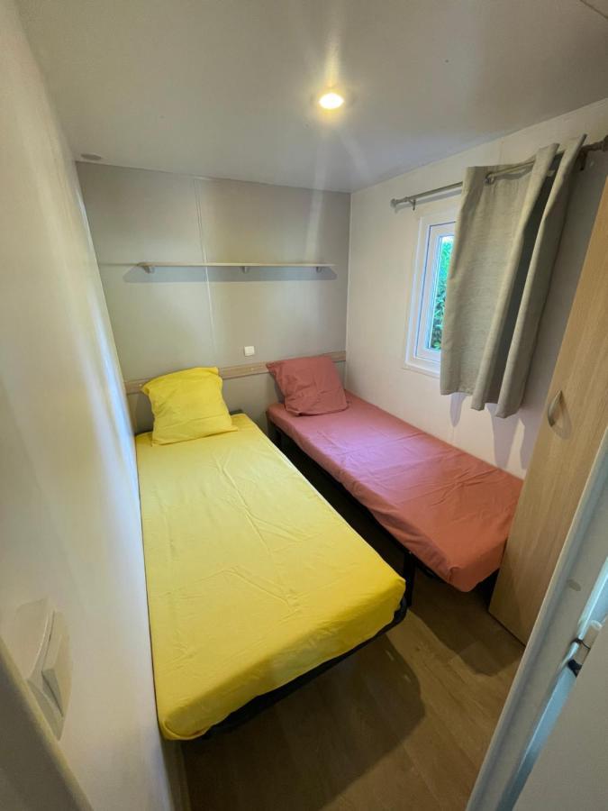 Mobil-home Au Pied Du Luberon Campsite La Roque-d'Antheron
