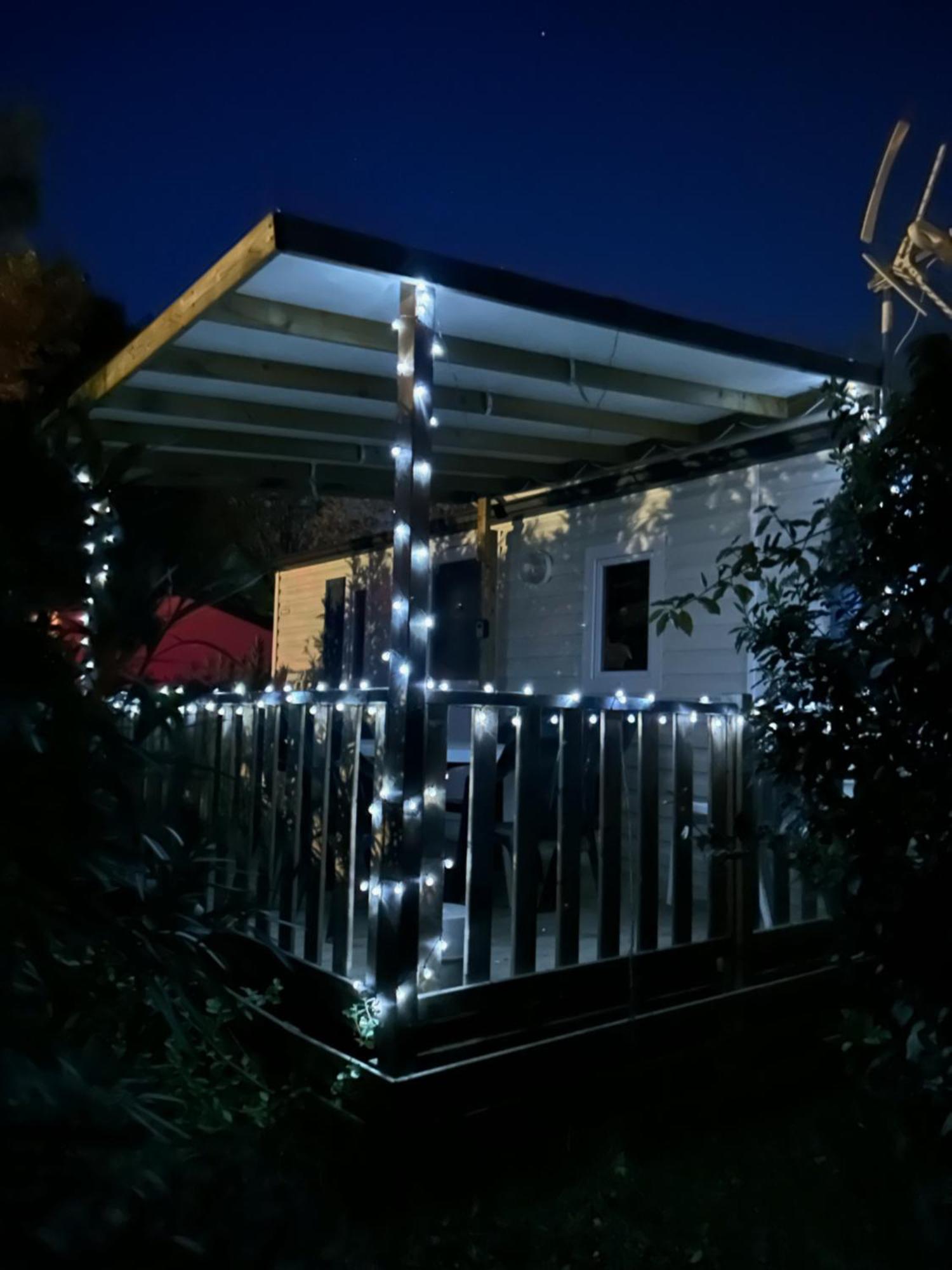 Mobil-home Au Pied Du Luberon *
